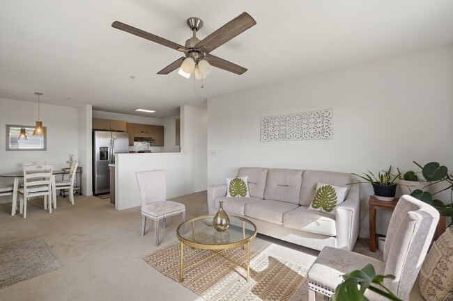 Building Photo - 51 Kihalani St