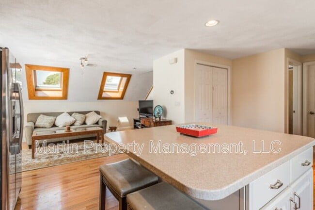 Photo - 34 Vine St