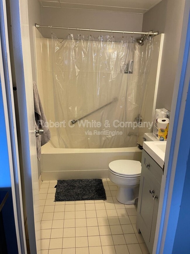 Photo - 60 Strawberry Hill Ave Unit 907