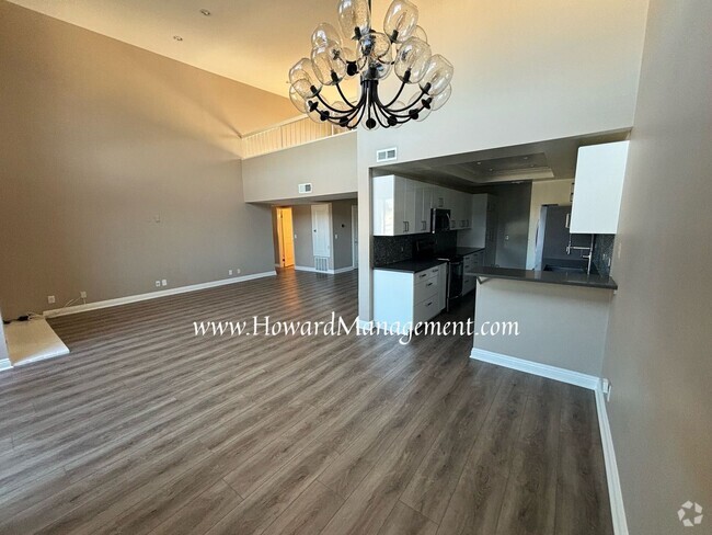 Building Photo - 2 Bed, 2 Bath Condo + Loft in a Cozy locat... Unit 310