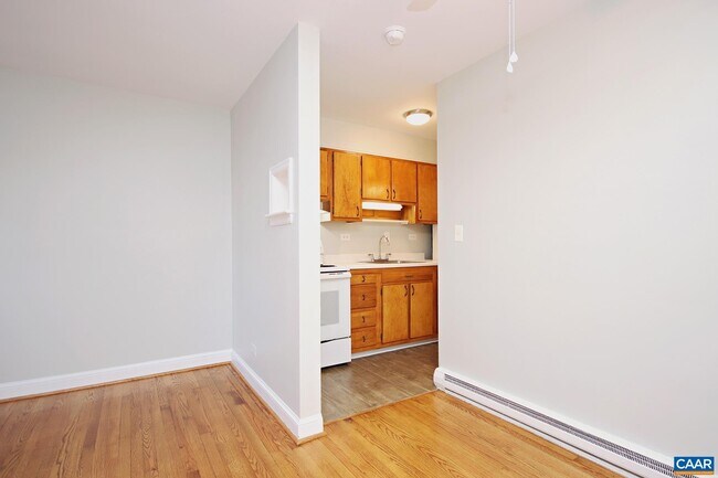 Photo - 2114 Ivy Rd Unidad 7