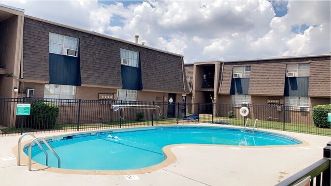 Chalet Apartments