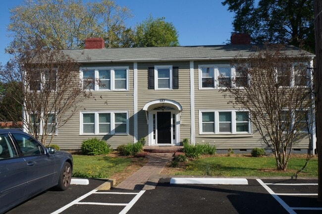 Building Photo - 583 Colonial Cir SE Unit #2