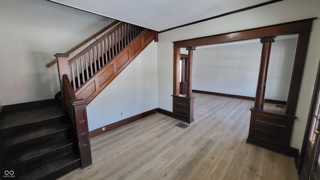 Photo - 852 N Rural St