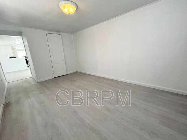 Photo - 2305 27th St