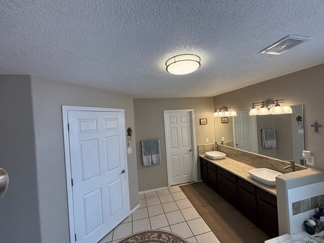 Photo - 8105 Wellsburg Ct NW