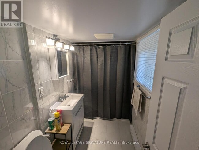 Photo - 47 West Avenue N