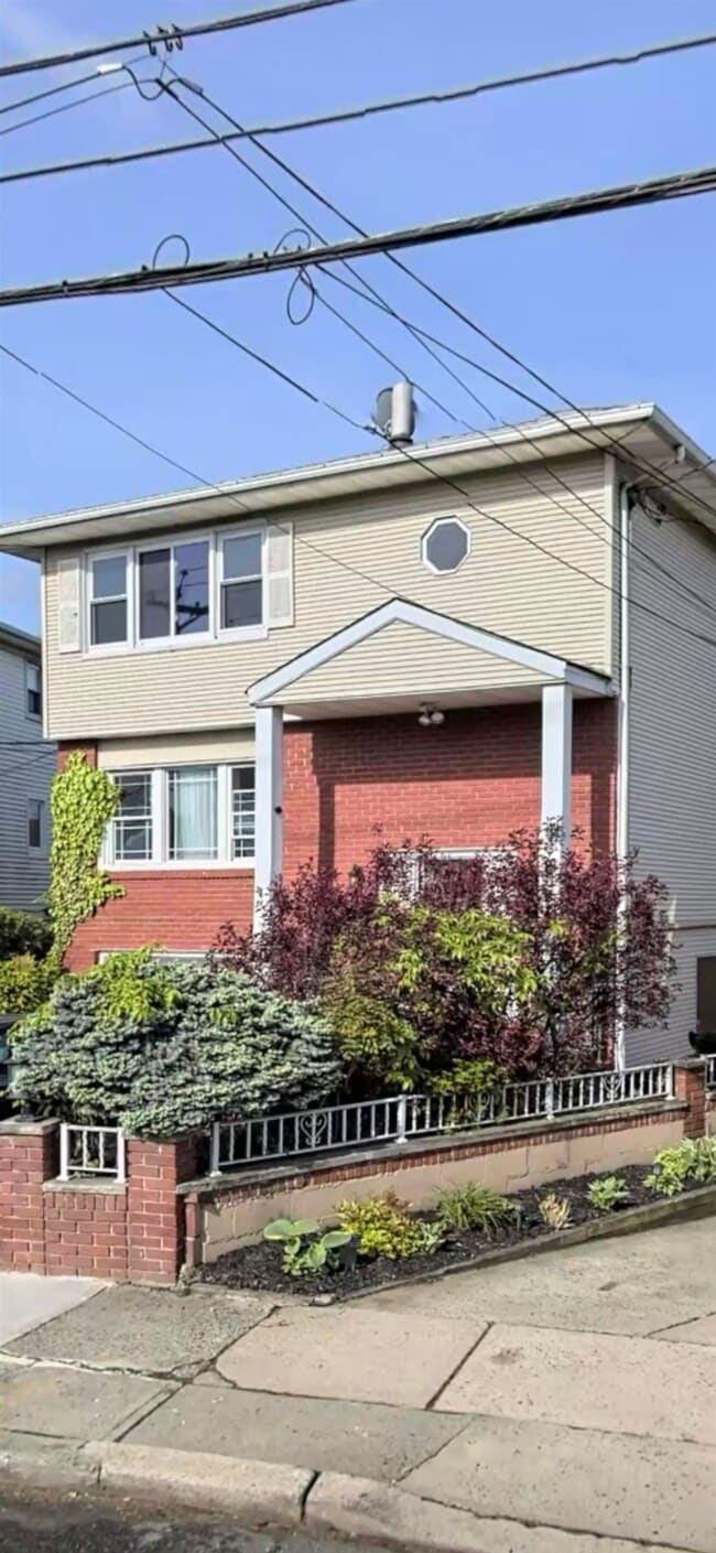 Photo - 43 Colonial Dr Unit 1