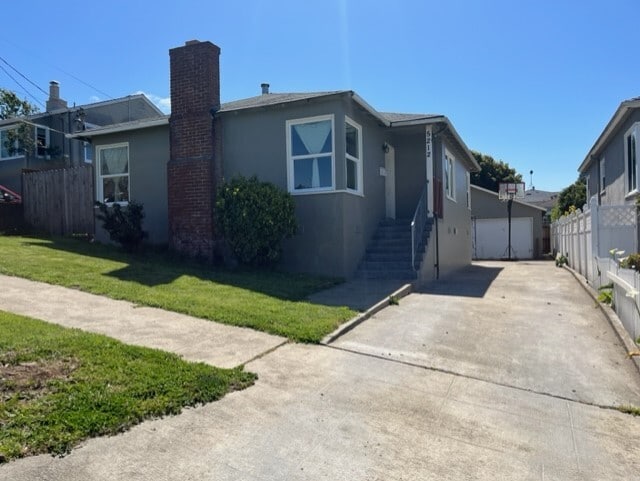 Building Photo - 5212 Sierra Ave