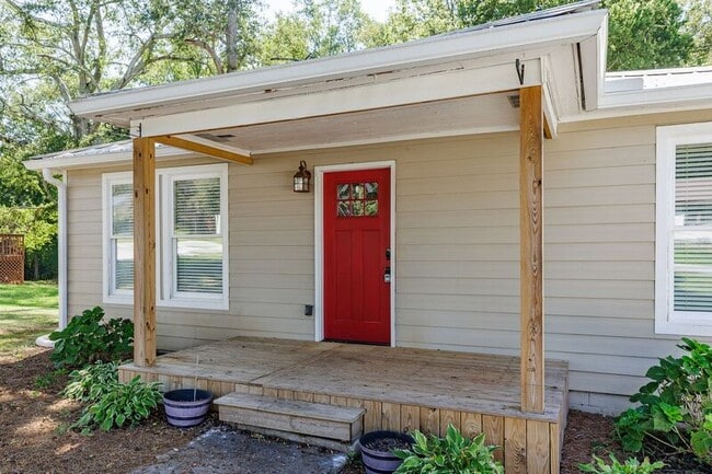 Photo - 269 Park Dr