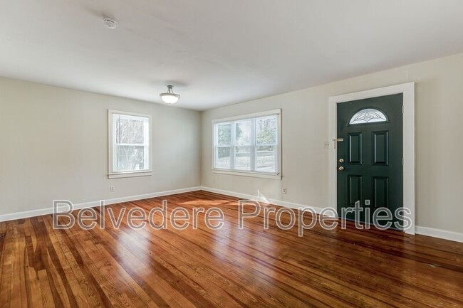 Photo - 709 Langford Ave