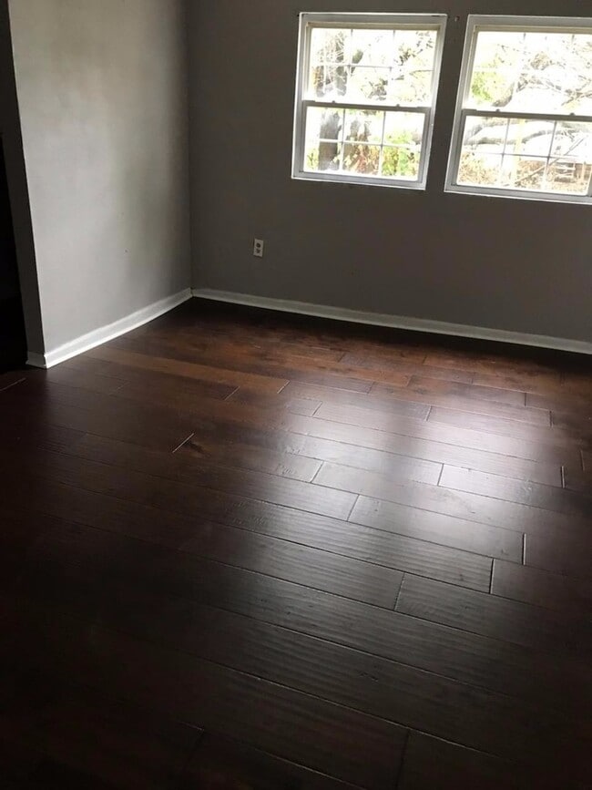 Photo - 3 bedrooms 1 bath