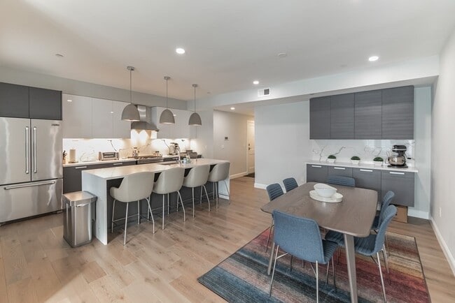 Photo - 54 Pleasant St Unit 5