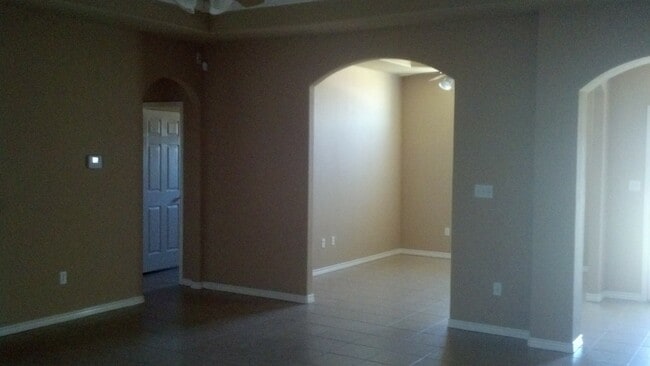 Photo - 6194 Westchase Loop