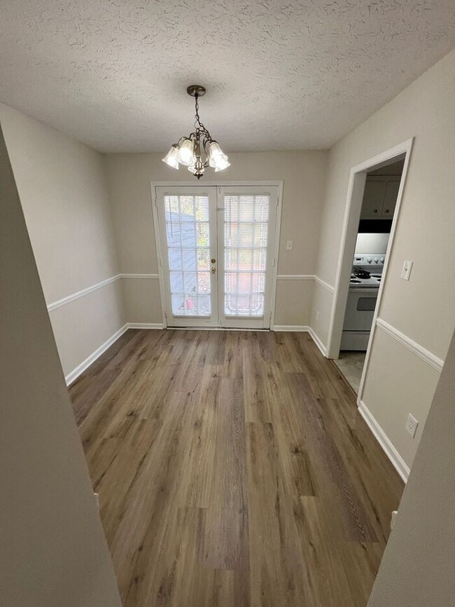 Photo - Available now!!! 2 Story townhome across from Briscoe Park!!