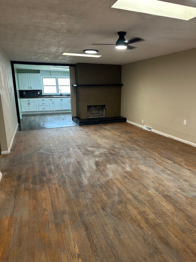 Living Area/Kitchen - 505 W 52nd St