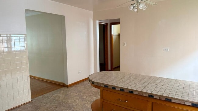 Photo - 2555 N Nordica Ave Unit 1