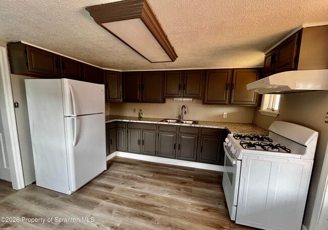 Photo - 704 Hazle St