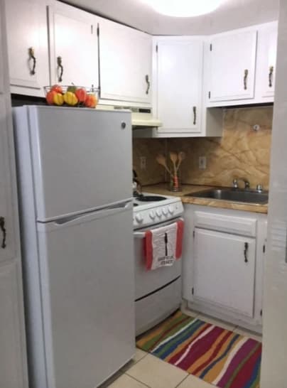 Photo - 1243 Beacon St