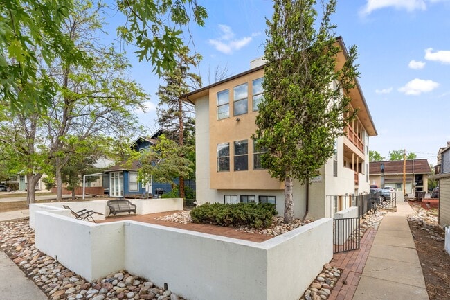 Photo - Goss Street Apartments
