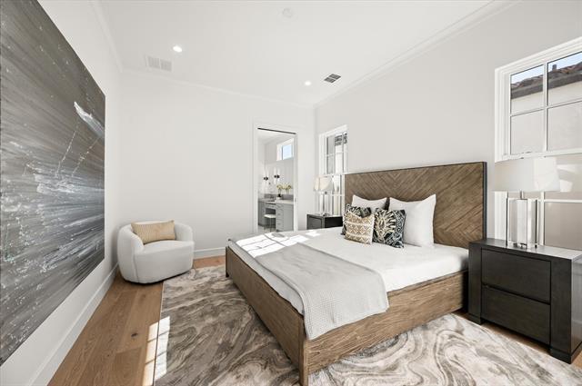 Photo - 2955 Sunset Blvd