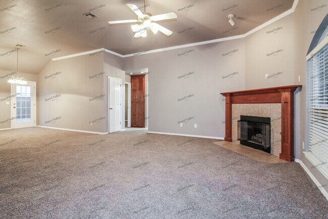 Photo - 5325 SE 78th St