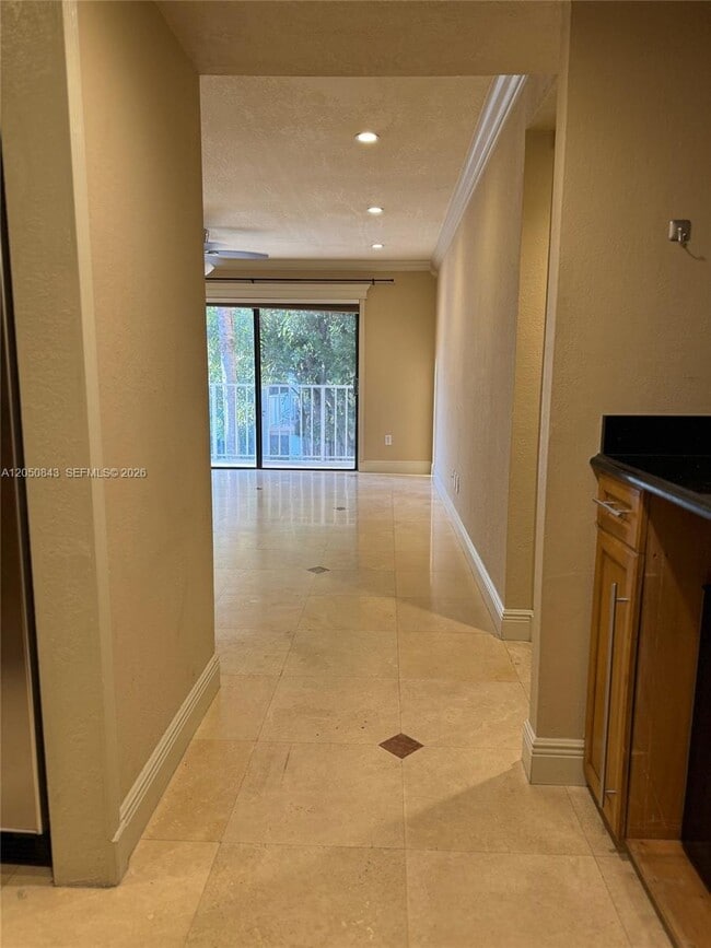 Photo - 9301 SW 92nd Ave Unit 212B