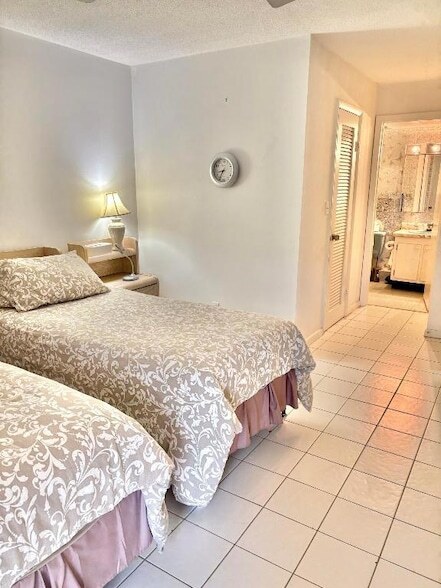 Photo - 19 Golfs Edge