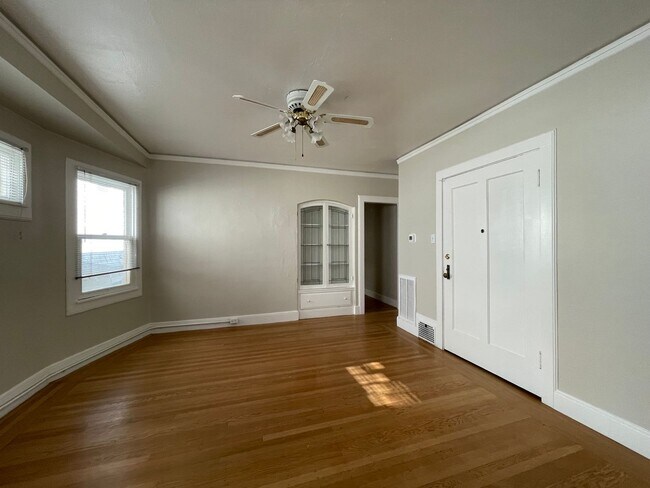 Photo - 721 22nd St Unidad 04