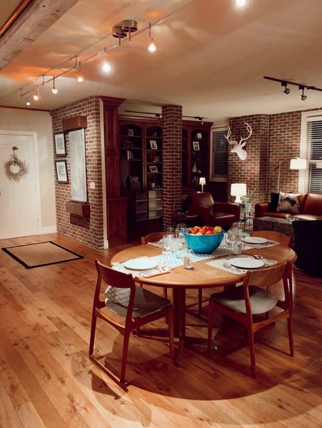 Photo - 29 S State St Unidad 307