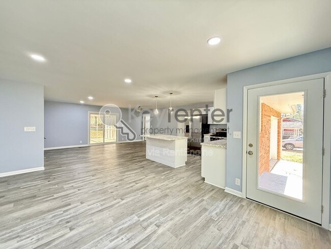 Photo - 33 Brumby Rd