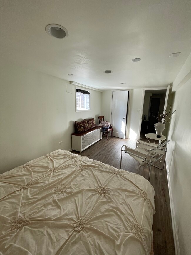 Photo - 5454 W Windsor Ave Unit In-law Suite