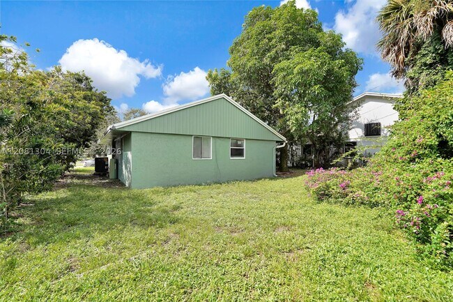 Photo - 3541 NW 7th St