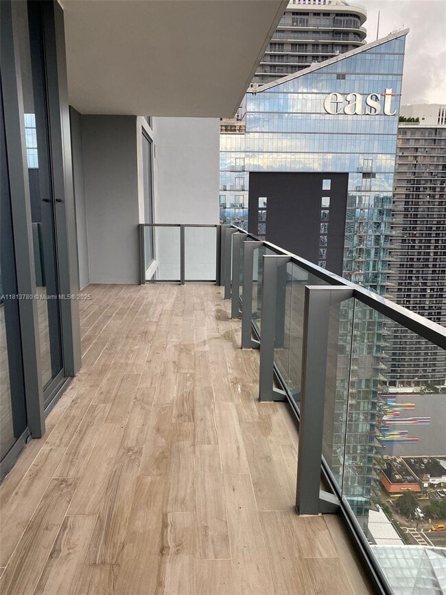 Photo - 68 SE 6th St Unit 3604