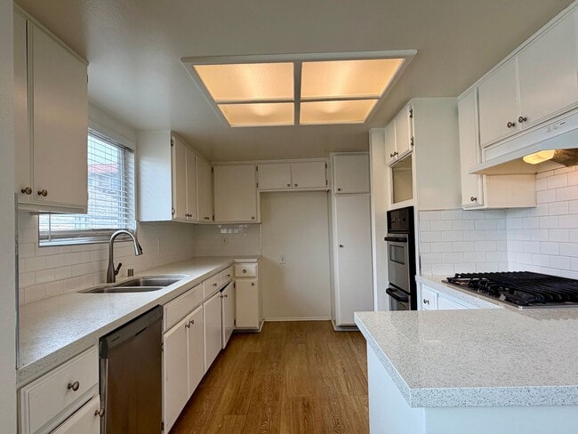 Photo - 529 Unit 3