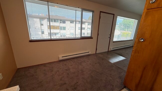 Photo - 1123 5th Ave S Unidad 8