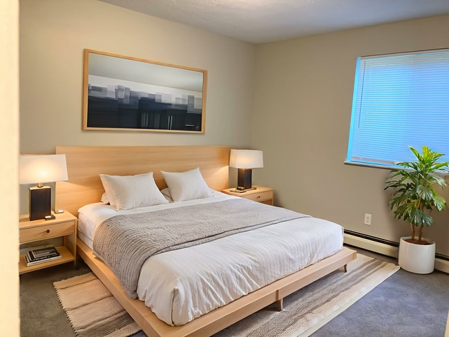 RH - Bedroom 1.jpg