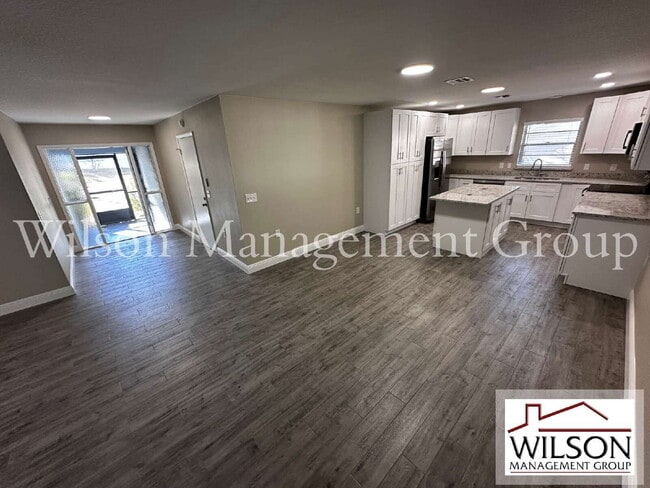 Photo - 2847 Bermuda Ave N