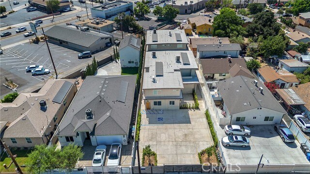 Photo - 10882 Dora St