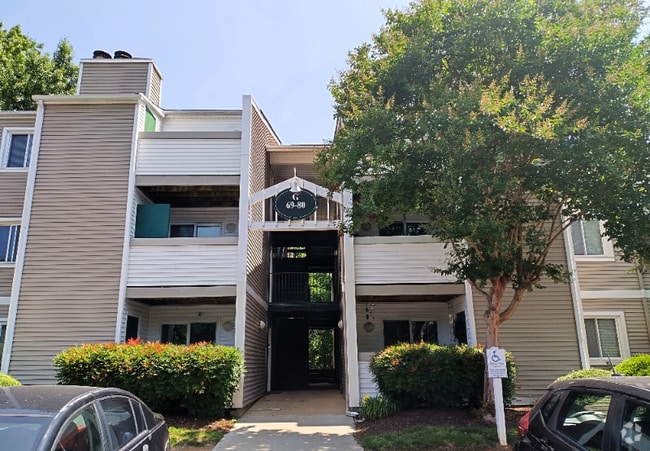 Building Photo - 600 Reusens Rd Rental