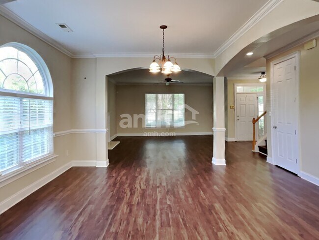 Photo - 16527 Ambassador Park Dr