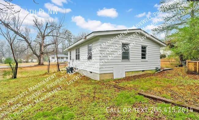 Photo - 1712 4th Pl NW