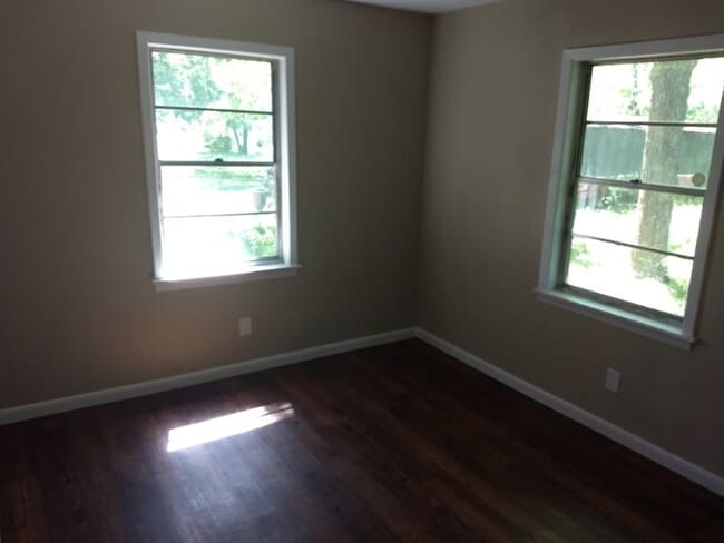 Photo - 313 Hickory St