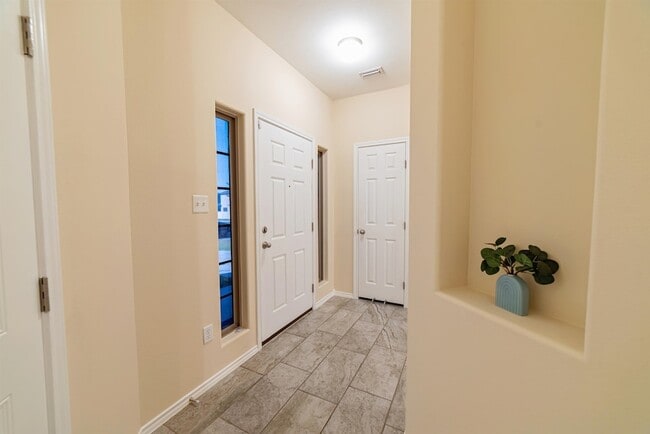 Photo - 3305 Charolais Dr