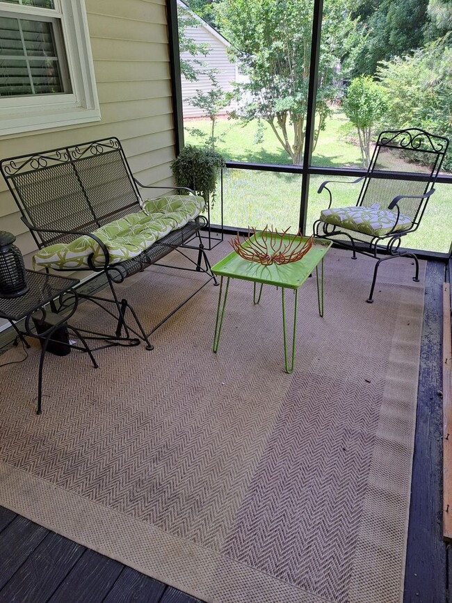 Photo - 253 Browning Ln