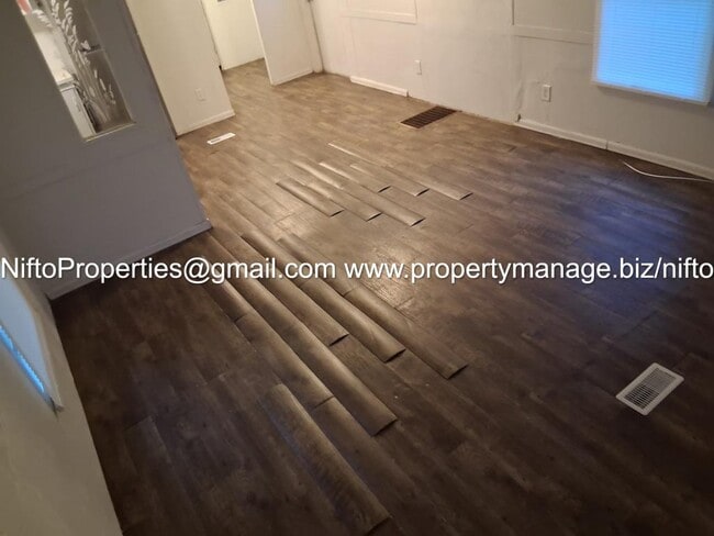 Photo - 5576 Aenon Ln