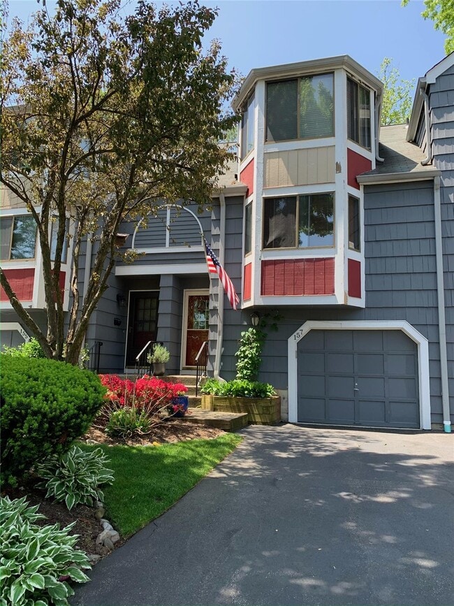 Photo - 157 Treetop Cir Townhome