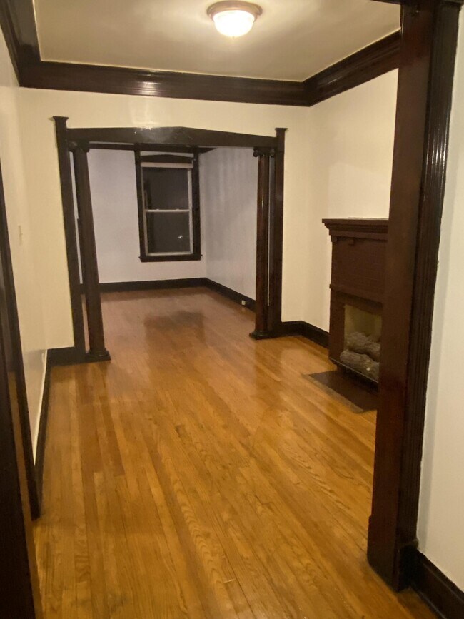 Photo - 6360 S Greenwood Ave Unit 2