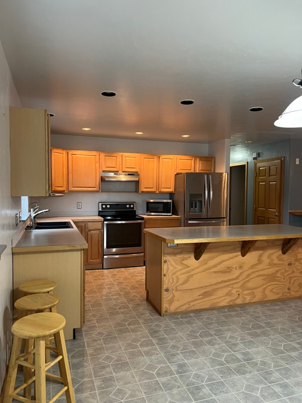 Photo - 830 8th St W