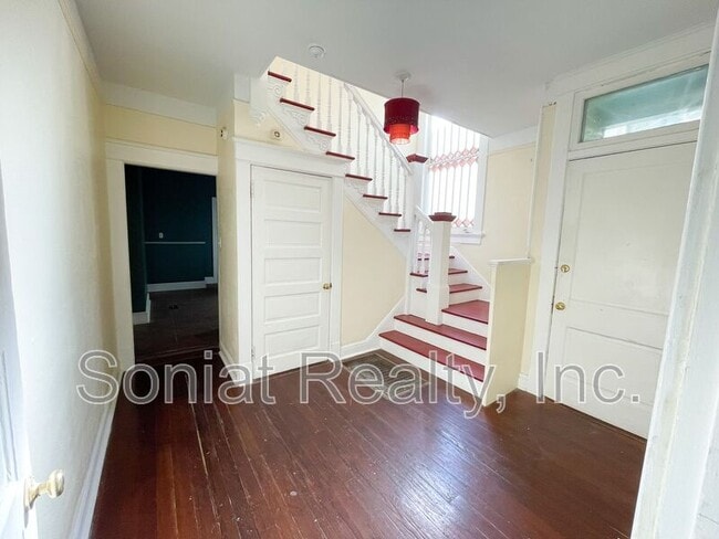 Photo - 8013 Panola St